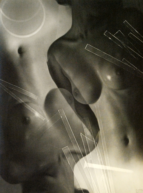 Aurel Bauh- Nu (photogramme), 1930-31  © Centre Pompidou,