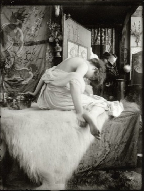Alphonse Maria Mucha -Model , Studio du Val de grâce, Paris, 1901