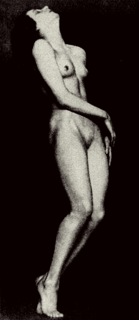 Trude Fleischmann - Nude study of the dancer Claire Bauroff, Vienna, 1925 