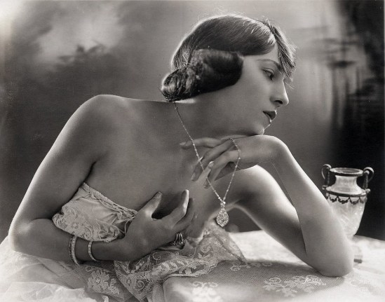 James Abbe - Dora Ford, 1920