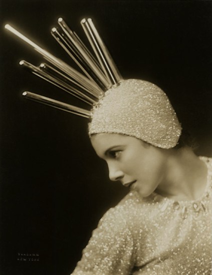 Florence Vandamm (Vandamm Studio) - Tilly Losch paper snipe for Tilly Losch in the Band Wagon,  at the new amsterdam theatre musical, 1931 
