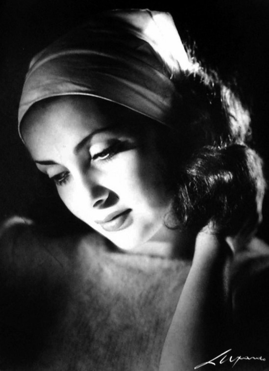 Elio Luxardo - Portrait of the photographer Ghitta Carell, 1955