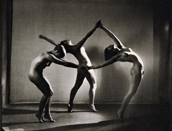 frantisek-drtikol-dancing-nudes