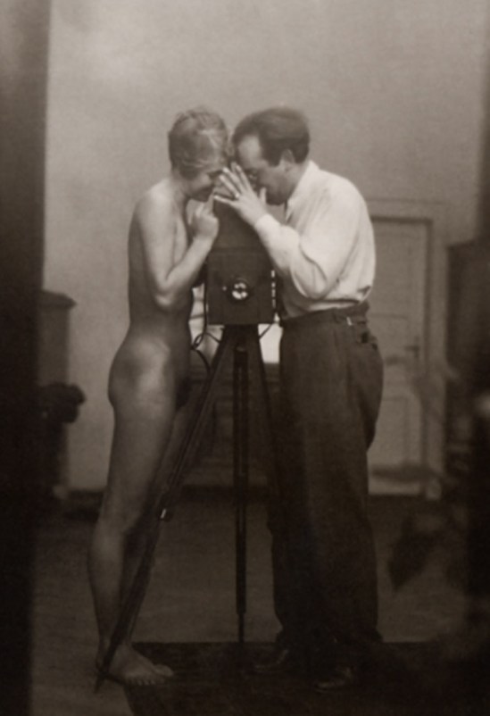 Josef Breitenbach - Self-Portrait with J. Greno ,1933 © The Josef Breitenbach Trust