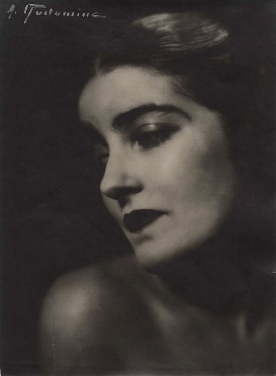 Albert Rudomine-Madame marcelle chantal vers 1930 (C) Albert Rudomine
