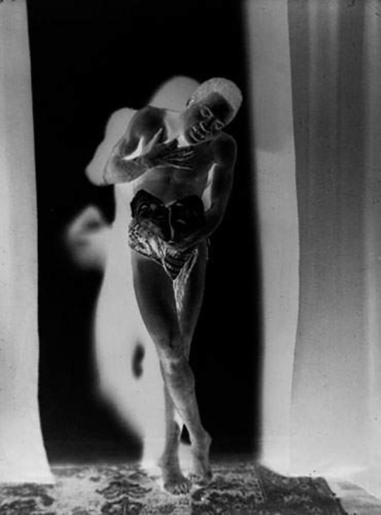 Albert Rudomine-Portrait du danseur Benga, années 1930, negatif (C) Albert Rudomine