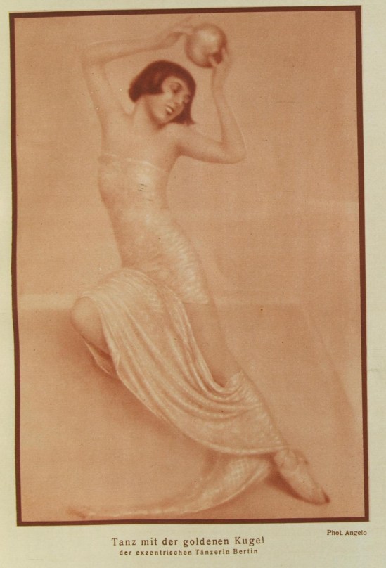 Angelo (pal funk)- Portait de la ballerine Françoise Bertin publiée dans la revue Des Monats, Janvier, 1928