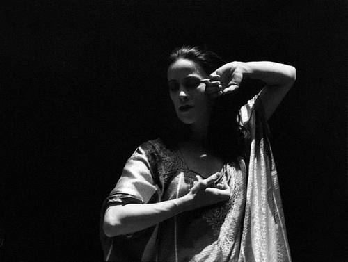 Imogen Cunningham-  Martha Graham, 1931 