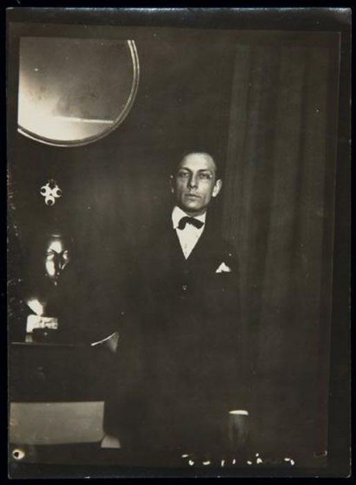 Claude Cahun - Henri Michaux, Paris , 1925