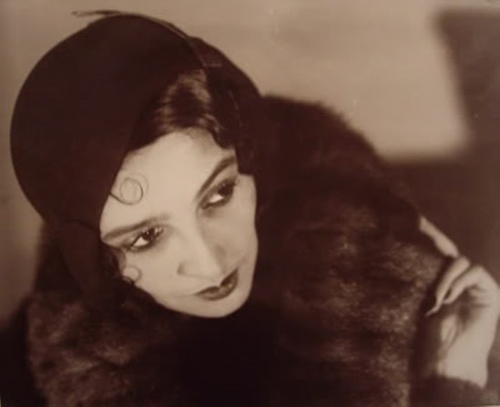Jacques-Henri Lartigue- portrait de  Renée Perle 1930