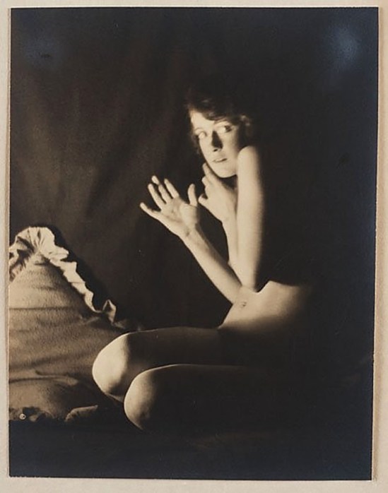 Karl F. Struss   Untitled, From the Series, The Female Figure , 1917 published in Karl Struss. From 48 photographs of the female 