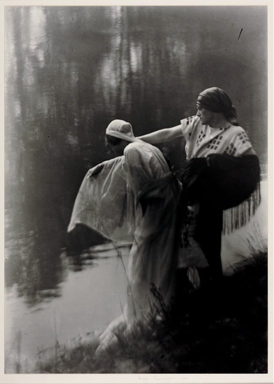 Imogen Cunningham - By the river,1912