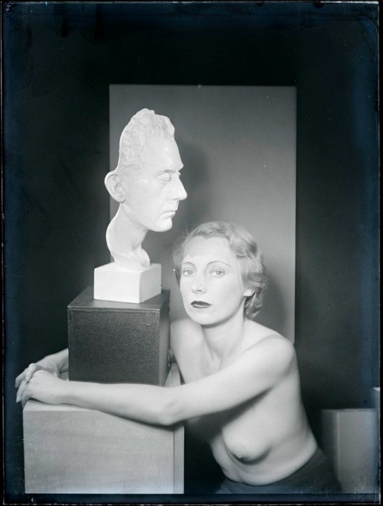 Man Ray - , 1930 ( source centre pompidou)