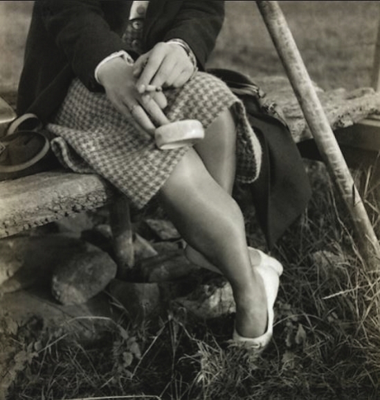 Curtis Moffat-Woman's legs, about 1925