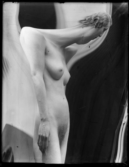 André Kertész- Distortion # 162 , 1933