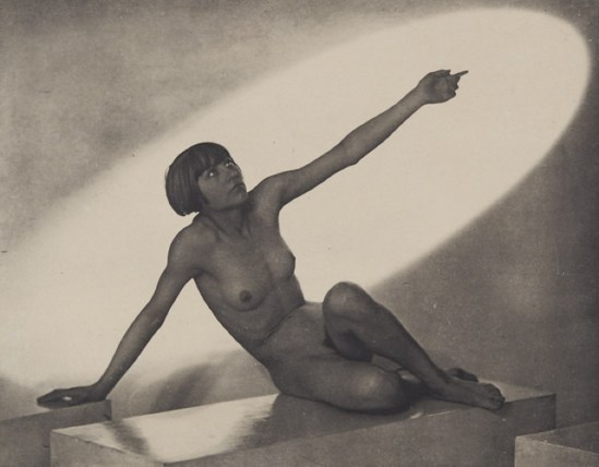 František Drtikol- Planche VI, 1929 