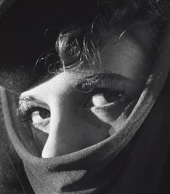 John Gutmann-Eyes, 1939