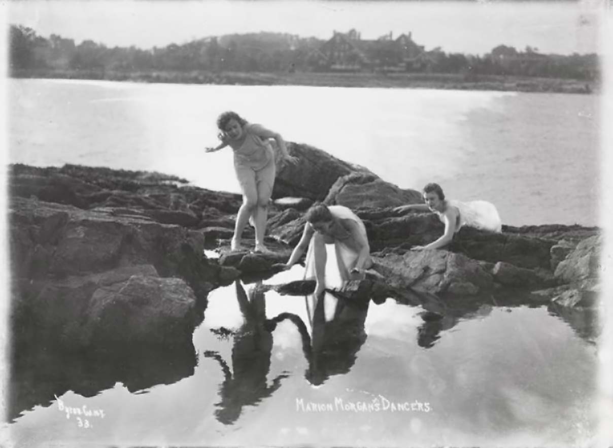Athur Vitols for Byron Company - Byron Company - Marion Morgan's Dancers, Three Girls and Reflections in Water. Photographs, Prints & Drawings 1917
