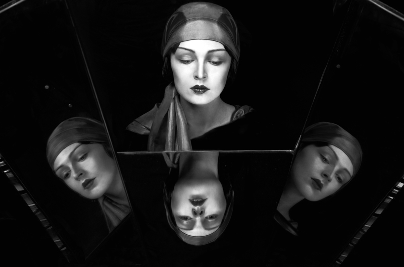 Retroatelier .Aleksey Galushkov-Futurism, Model Asya 2009
