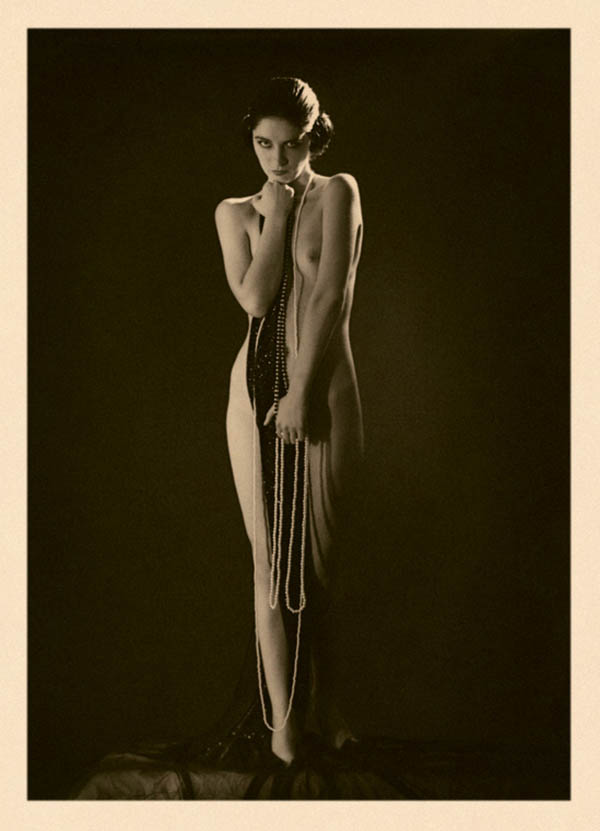 Retroatelier- Nude Model Wanda, 2008