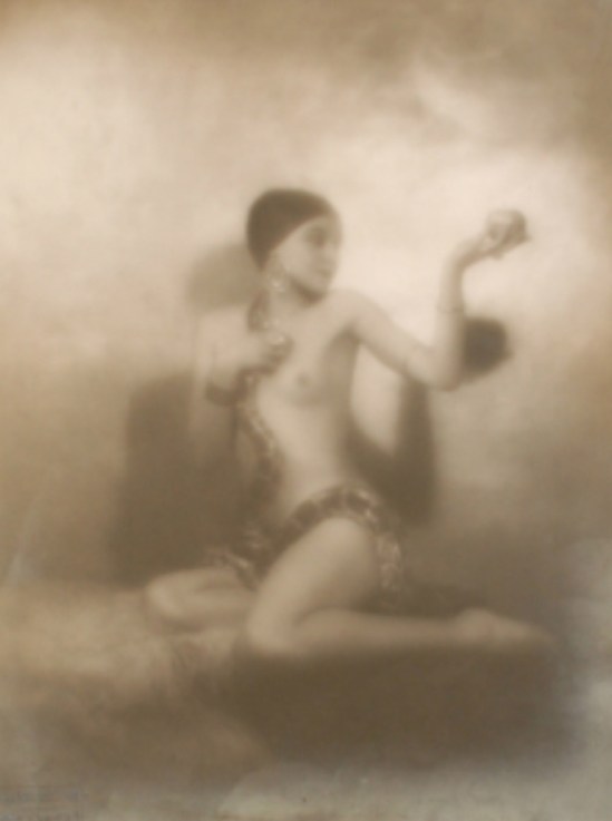 Roberto Baccarini- Untitled , studio Viale Vittorio , Venato,Milan, 1930s