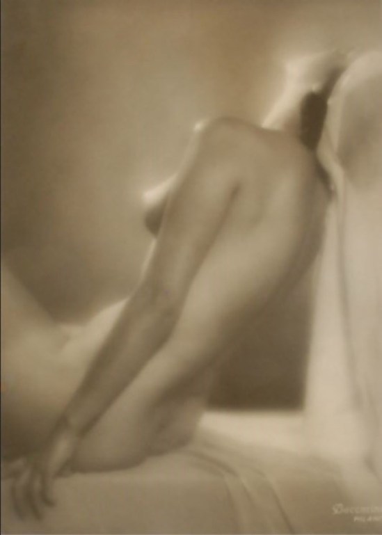 Roberto Baccarini- Untitled , studio Viale Vittorio , Venato,Milan, 1930s