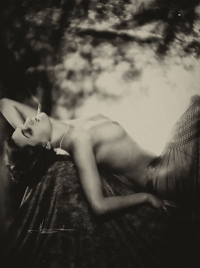 Atelier Manassé- Femme fumant, 1928