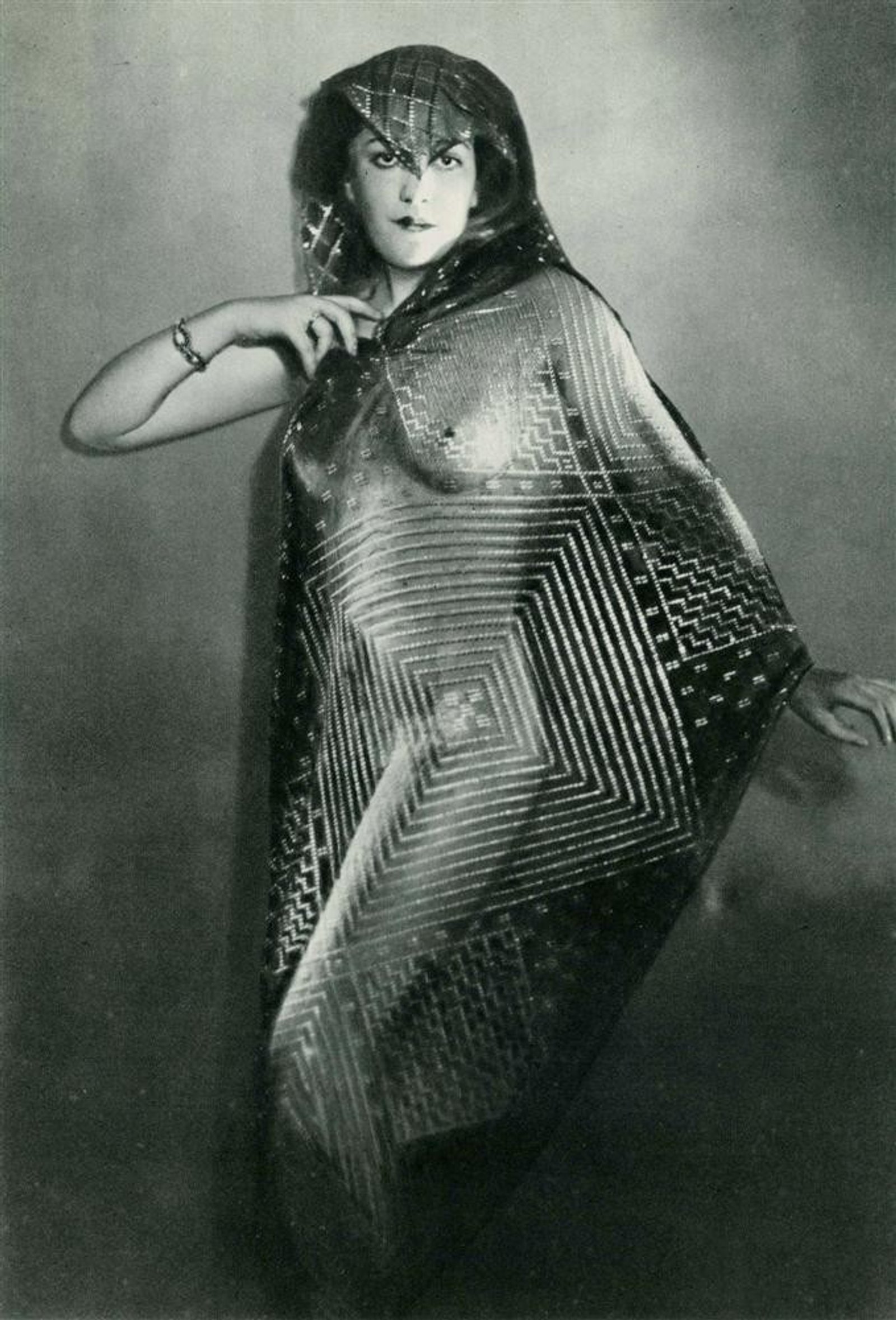 Manasse Foto-Salon- Akt #11 vintage photogravure1930